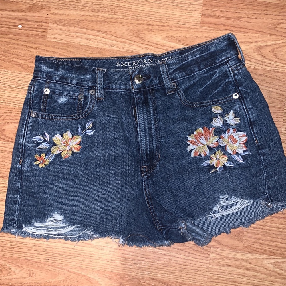 AE Denim Shorts Floral